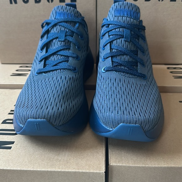 Nobull Men Iridescent Runner+ - Picture 4 of 5